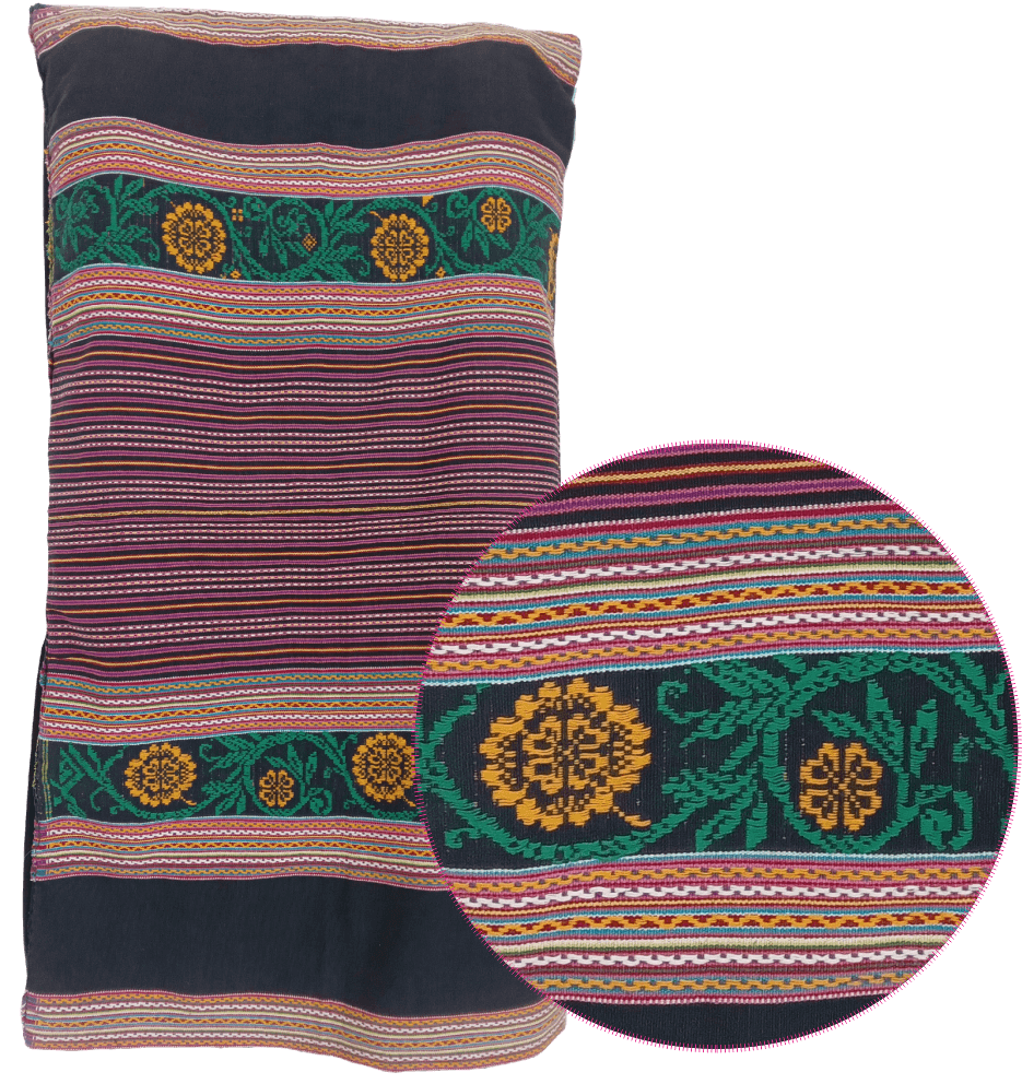 Tais Makalero Watasa Rapi (F) Watahasa Rapi (Mk), Tais Feto